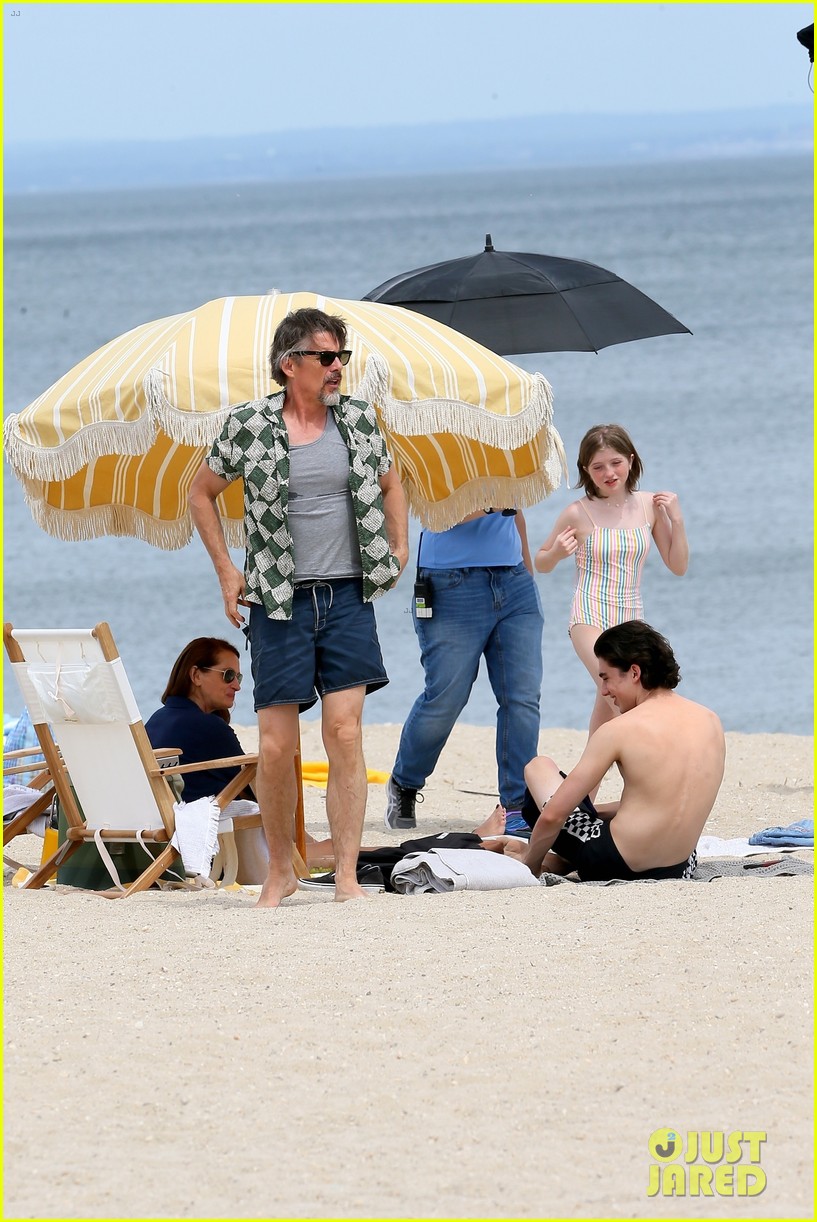 Rumaan Alam‘s novel of the same 344771195